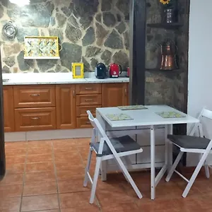Casa Del Limonero Apartment Guaro